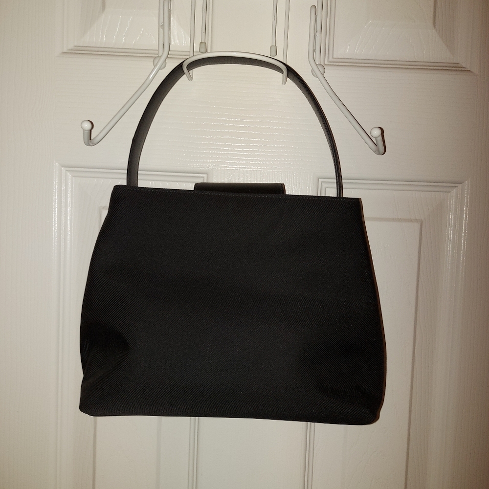 Elegant Coach Mercer Handbag